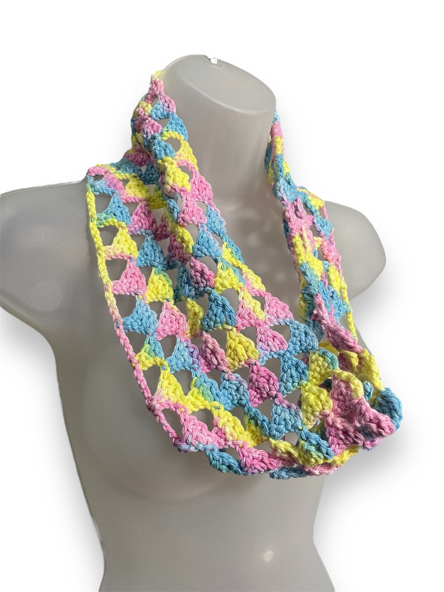 Triangles Cowl