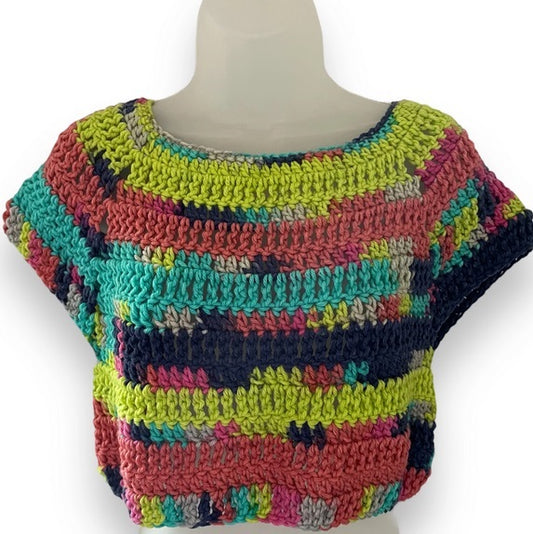 Colorful Cropped Tee - M